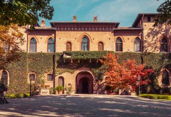 Il Castello Di San Gaudenzio has Balcony rooms