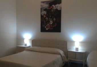 Bella Reggio has Balcony rooms