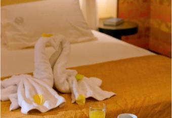 Visir Resort Spa allows 18 year olds to book a room