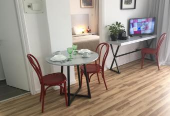 Pasithea Holiday Apartments allows 18 year olds to book a room