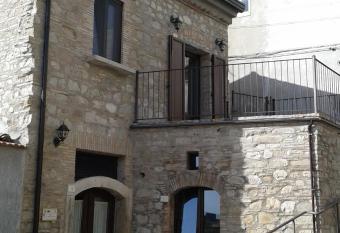 Residenza Sant Antonio has Balcony rooms