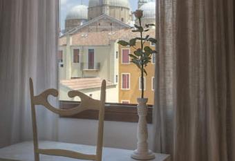 Art Hotel Al Fagiano has Balcony rooms