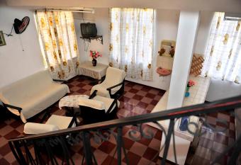 Villa La Corniche has Balcony rooms