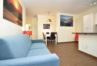 Felicity Residence has Balcony rooms