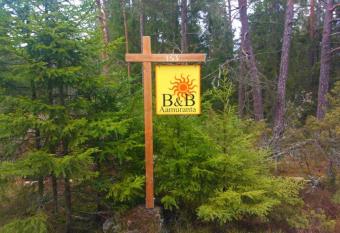 Aamuranta allows 18 year olds to book a room