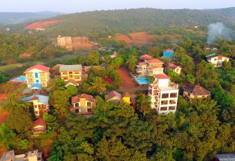 The Mango Inn allows 18 year olds to book a room