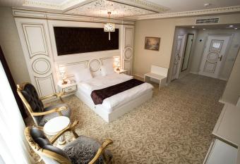 Opera Hotel has Smoking/Balcony rooms