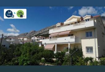 Apartmani Villa Marija has Balcony rooms