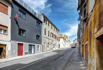 Rock Rooms Pula allows 18 year olds to book a room