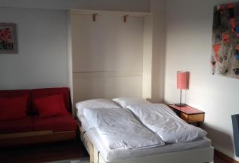 Climate of the 60 s has Balcony rooms