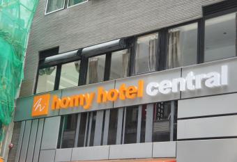 Homy Central has Balcony rooms