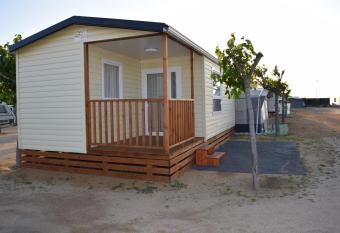 Camping el Pinar Platja has Balcony rooms