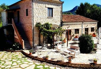 AGRITURISMO iL PIOPPETO has Balcony rooms