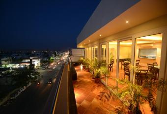 Hotel Silver Pride has Balcony rooms