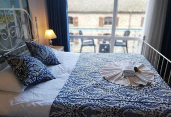 Urkmez Hotel has Balcony rooms