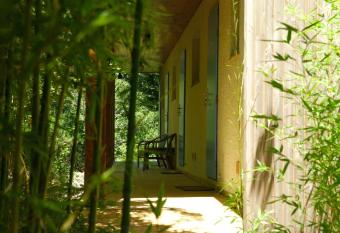 Mas De Font Chaude has Balcony rooms