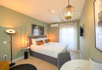 L&H La Latina Selection has Balcony rooms