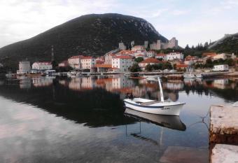 Rooms Slade allows 18 year olds to book a room