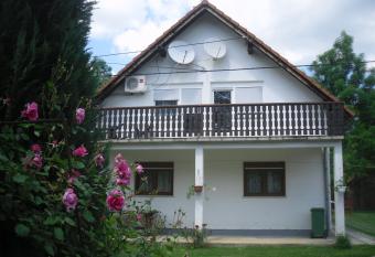 Apartment Barica has Smoking/Balcony rooms