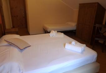 Hotel Sciatori has Balcony rooms