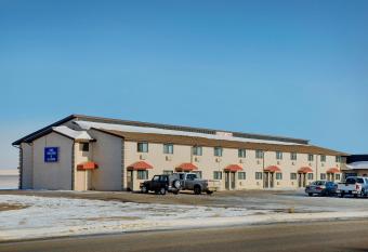 Nova Inn Kindersley has Smoking rooms