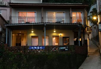 Blue Sky B&B has Balcony rooms