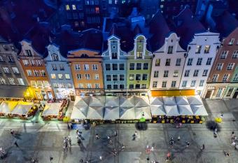 Holland House Residence Old Town allows 18 year olds to book a room