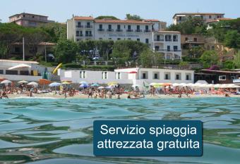 Hotel Villa Ombrosa has Balcony rooms