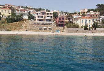 Mare Studios has Balcony rooms