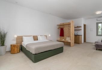 Olive Studios has Balcony rooms