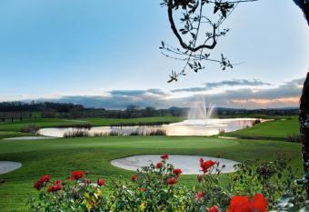 Garda Hotel San Vigilio Golf has Balcony rooms