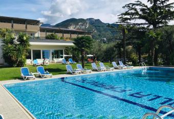 Villa Franca has Balcony rooms