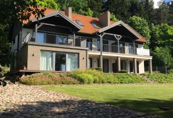 Apartamenty Pluszne has Balcony rooms