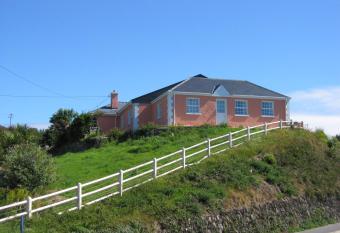 Cottage Heights allows 18 year olds to book a room