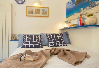 Appartamenti Rosa Dei Venti has Balcony rooms