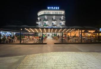 Mirage Hotel allows 18 year olds to book a room