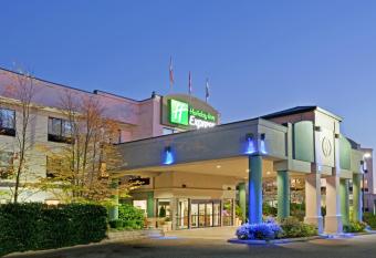 Holiday Inn Express Bellingham By IHG allows 18 year olds to book a room