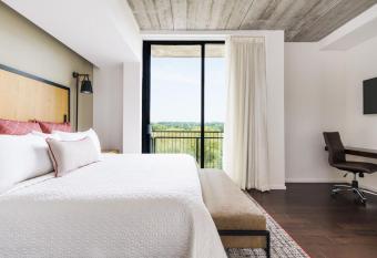 Hotel Indigo Athens - University Area By IHG has Balcony rooms