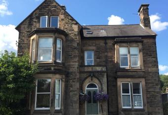 Avenue House allows 18 year olds to book a room