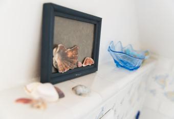 Cristallo Verde Mare allows 18 year olds to book a room