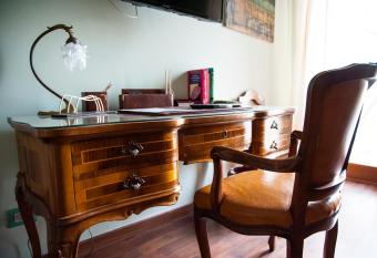 Alma b&b allows 18 year olds to book a room