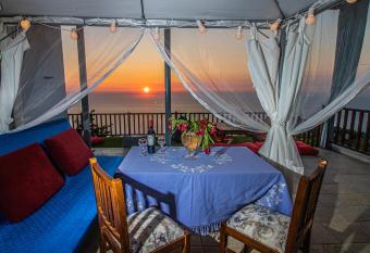 Villa Matula has Balcony rooms