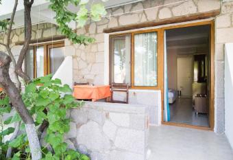 Assos Kadirga Hotel has Balcony rooms