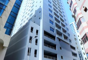 Ginger Luxury House has Balcony rooms