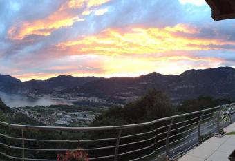 Agriturismo Alveare sul lago has Balcony rooms