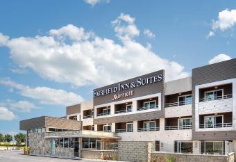 Fairfield Inn & Suites by Marriott Los Angeles Rosemead has Balcony rooms