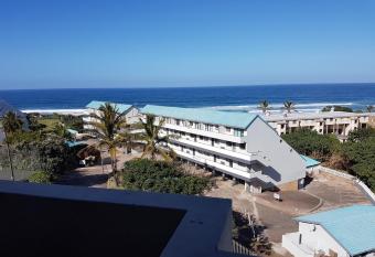 Ithaca Beach Resort has Balcony rooms