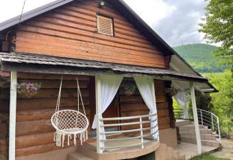 Apartment Residence Green has Balcony rooms