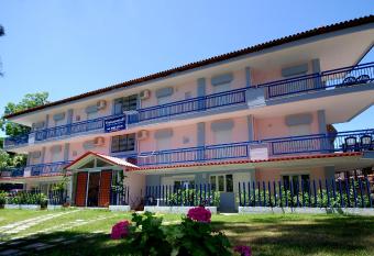 Thalassenia Studios & Apartments 3 has Balcony rooms