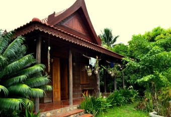 The Plantation has Balcony rooms